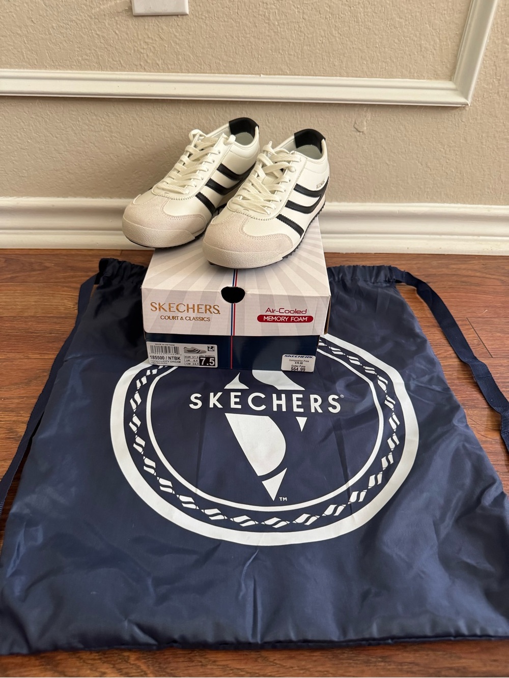 NIB: Skechers Topnotch city dream White and Black Retro Court Sneakers 7.5